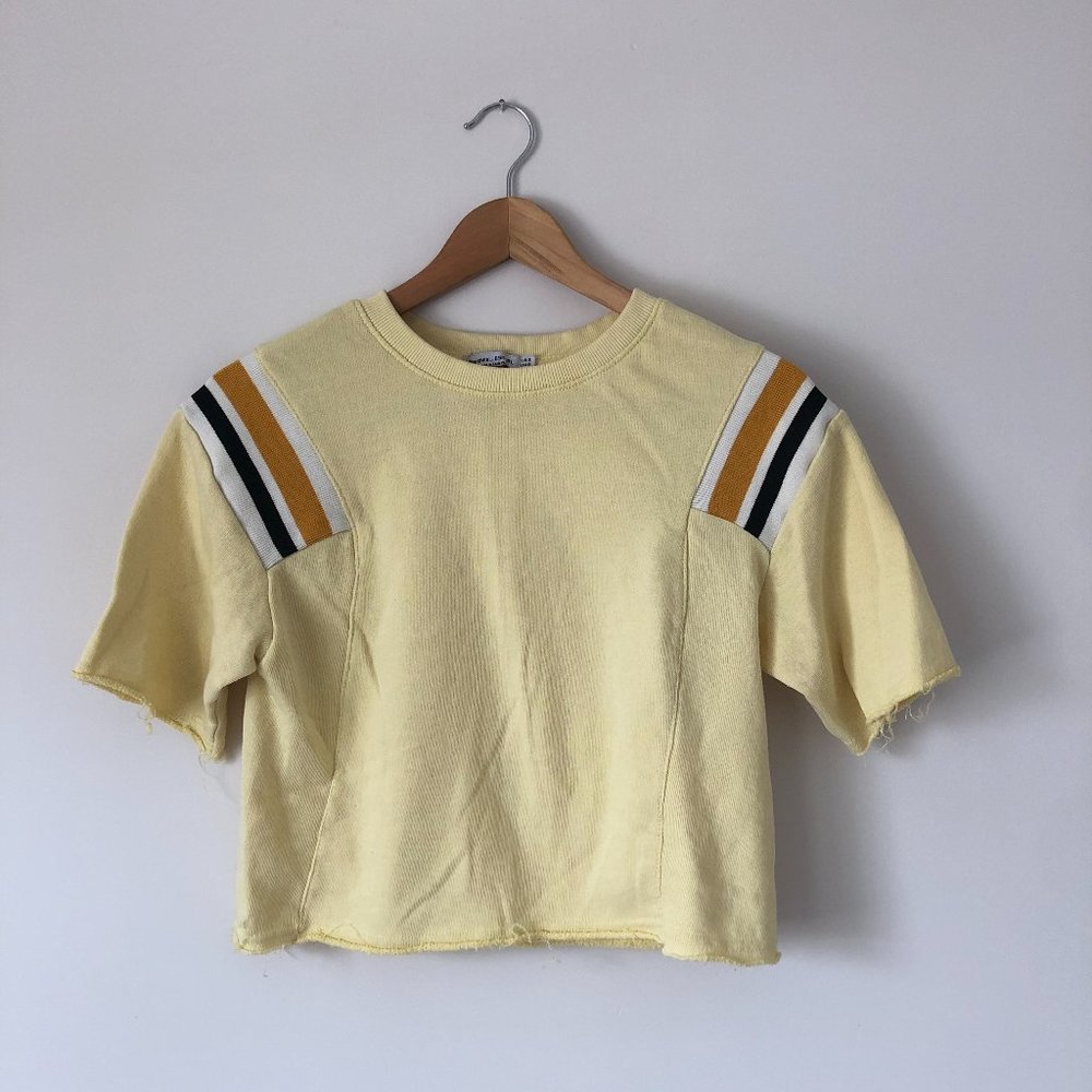 Bershka | yellow crop top